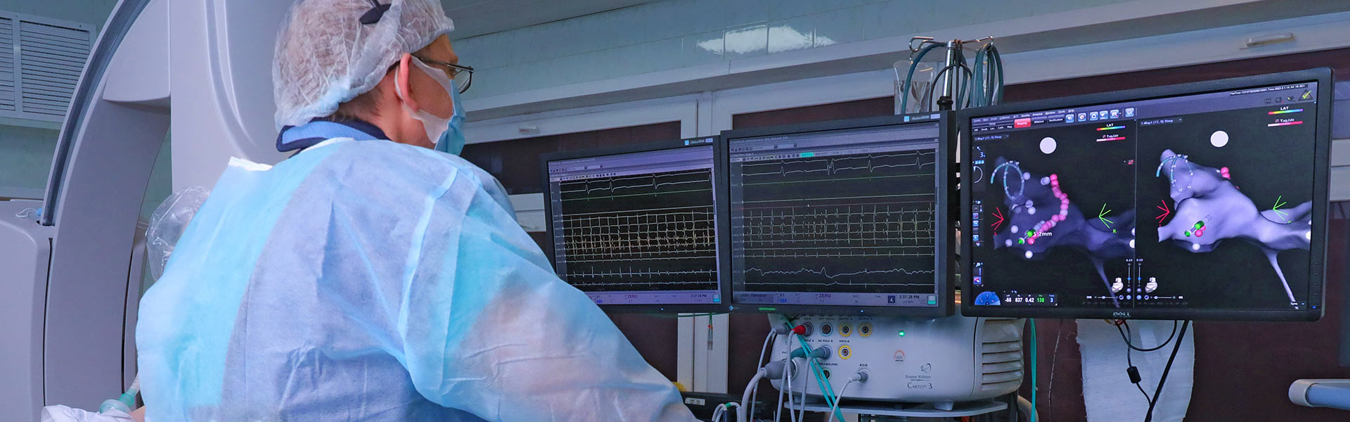 The unique operation using a robotic system SENSEI X/Hansen (a diagnosing and treatment of heart rhythm disturbance)